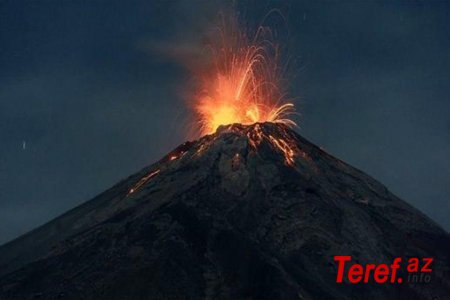 Vulkana daha yaxından baxmaq istəyən turist kraterə yıxıldı