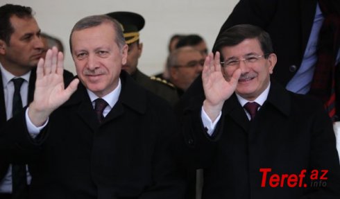 DAVUDOĞLU AKP-dən XARİC EDİLDİ –4 saat 40 dəqiqəlik toplantıdan sonra qərar verildi
