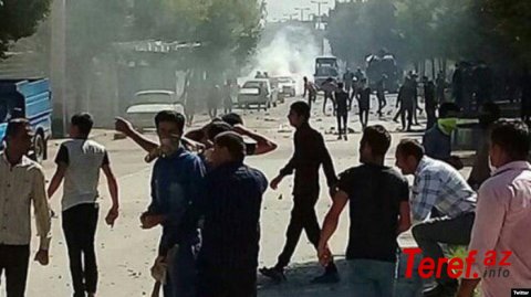 İranda İmam cümənin ofisi, Səhiyyə İdarəsi və İcra Hakimiyyətinin binaları yandırılıb
