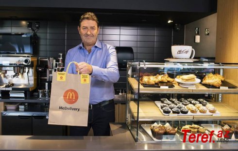 "McDonald's" prezidenti qalmaqala görə vəzifəsini tərk edib