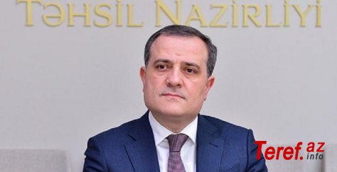 Nabatəli Qulamoğlu: Təhsil naziri gözə kül üfürür