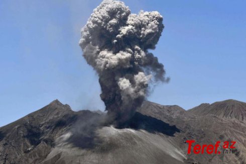 Yaponiyada vulkan püskürməsi baş verib