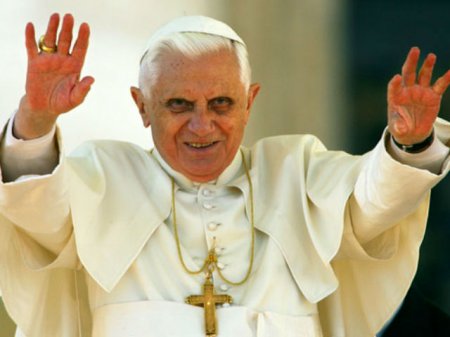 Roma Papasından sessasion ETİRAF: - “Vatikanda gey-lobbi var”