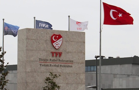 Türkiyə Futbol Federasiyasının bütün komissiyaları istefa verib