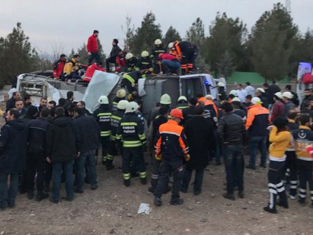 Türkiyədə 2 partlayış: 1 ölü, 12 yaralı - VİDEO