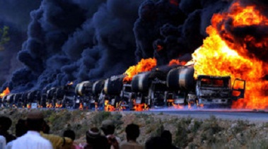 İŞİD-in neft gəlirləri iki dəfə azalıb