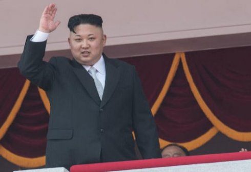 Kim Çen In Cənubi Koreyadan gələn sənətçilərin konsertinə qatıldı