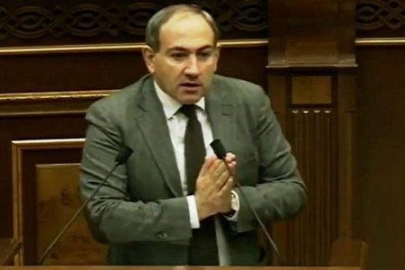Ermənistan üsyan burulğanında VİDEO
