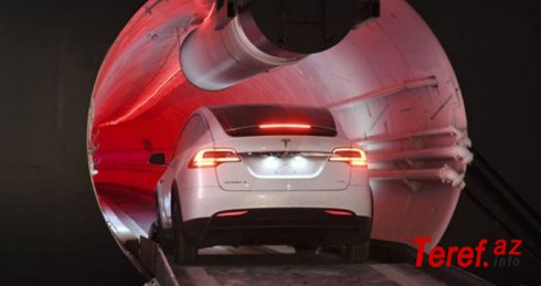 Elon Musk fantastik layihəsini həyata leçirdi - Yeraltı tunelinin açılışını etdi - VİDEO