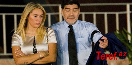 Dieqo Maradona keçmiş sevgilisini məhkəməyə verir
