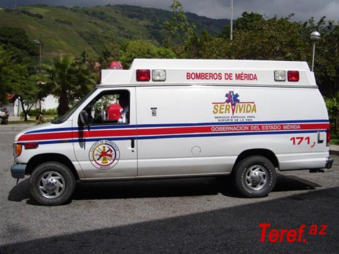 Karakasda karnaval zamanı 3 polis əməkdaşı yaralanıb