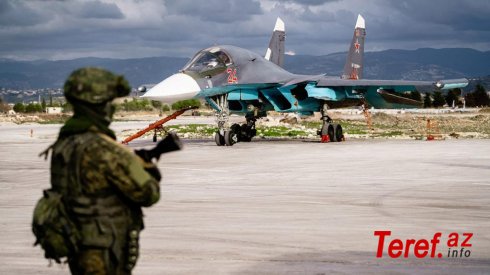 Silahlılar Rusiyanın Hmeymim aviabazasını atəşə tutub