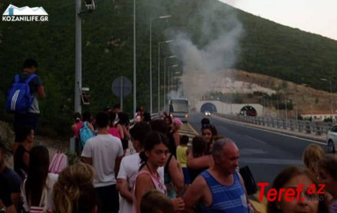 Yunanıstanda uşaqları daşıyan turist avtobusu yanıb - VİDEO