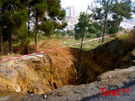 Badamdar şossesində OLAY: - yenidən torpaq sürüşməsi baş verib