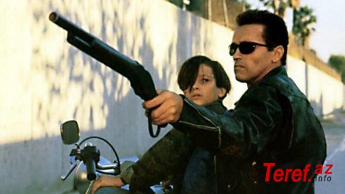 “Terminator 2” filminin uşaq qəhrəmanı TANINMAZ HALDA - FOTOLAR