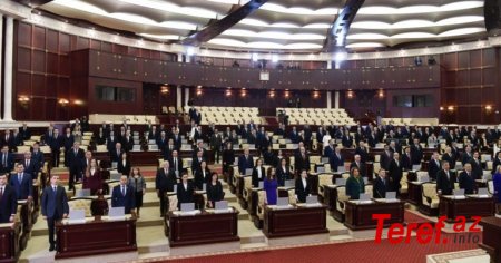 Milli Məclisdə yer DAVASI - Deputat cəzalandırıldı