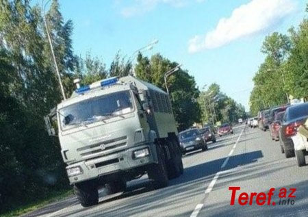 KİV: Rusiya xüsusi texnikası Belarus sərhədinə doğru yola düşüb