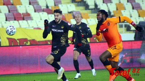 “Qalatasaray” Türkiyə kubokunda mərhələ adlayıb