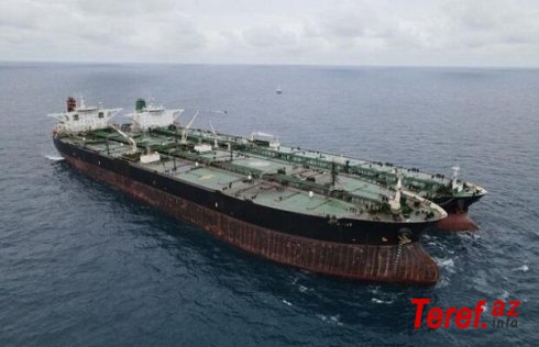 İndoneziya İran tankerini saxladı - Foto