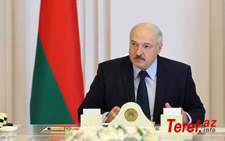 Lukaşenko Rusiyaya döyüş təyyarələrini Belarusda yerləşdirməyi təklif etdi