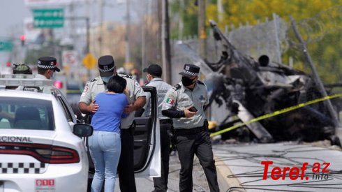 Meksikada helikopter magistral yola düşüb alovlandı - VİDEO