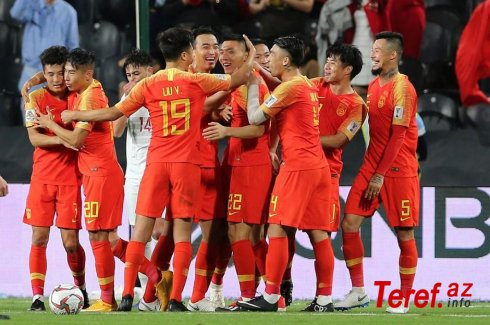 Çində milli komandanın futbolçularına qeyri-adi QADAĞA