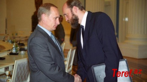 “İstərdim ki, o, tribunalda müttəhim kürsüsündə ömrünü başa vursun...” - Putinin keçmiş dostu