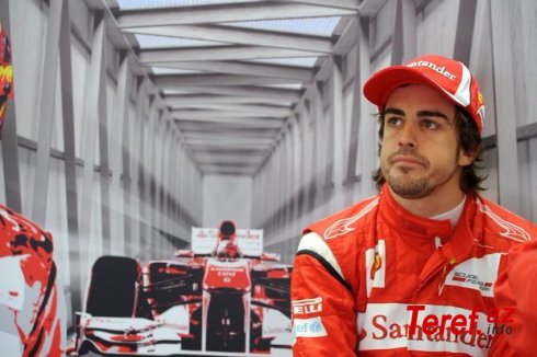 Fernando Alonso “Aston Martin”ə keçir
