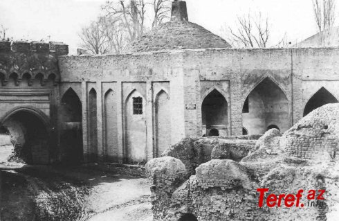 Bu gün Gəncə Qalasının tikintisindən 425 il ötür...