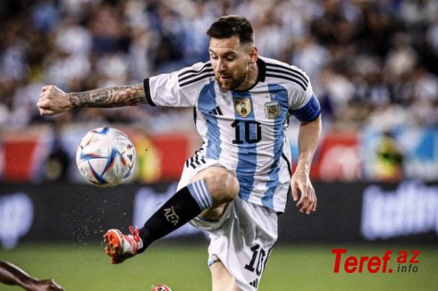 Messi Argentina millisində 90-cı qolunu vurdu - VİDEO