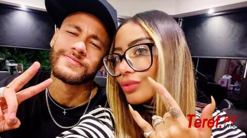 Neymar hər il bu gözələ görə aradan çıxır - FOTOLAR