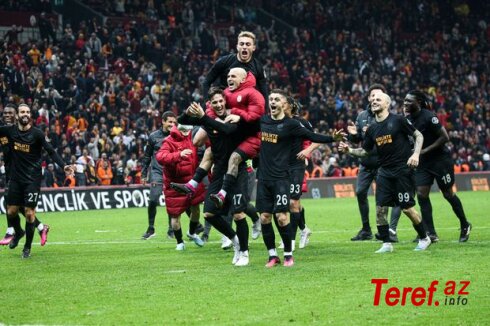 Yeni transfer qol vurdu, "Qalatasaray" 63 illik rekordu yenilədi - VİDEO