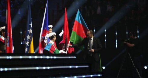 “Azərbaycan bayrağını yandıran erməni 12 milyon alıb” – MÜHÜM DETAL