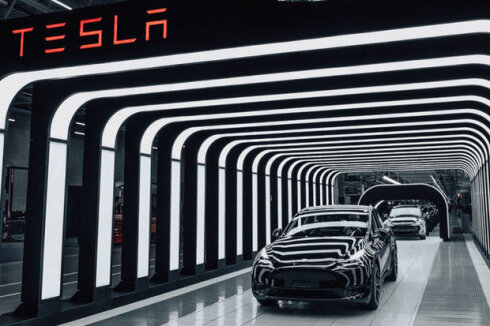 “Tesla”nın 100 giqabaytlıq sirri xəbər saytına sızdı: