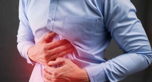 Nəyə görə infarktda mədə və qaraciyər ağrıyır?