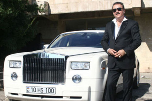 “Rolls-Royce”u olan müğənni GİLEYLƏNDİ: