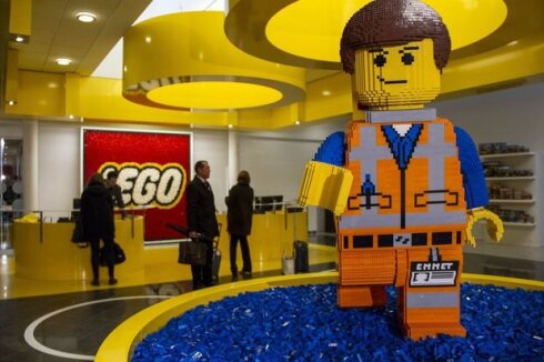 “Lego” ən böyük oyun dəstini təqdim edəcək