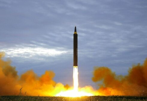 Şimali Koreya “super-böyük” qanadlı raket döyüş başlığını və yeni zenit raketini sınaqdan keçirdiyini bildirib