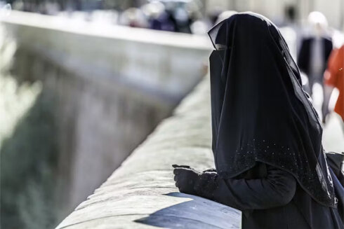 Dağıstanda niqab qadağan edildi -