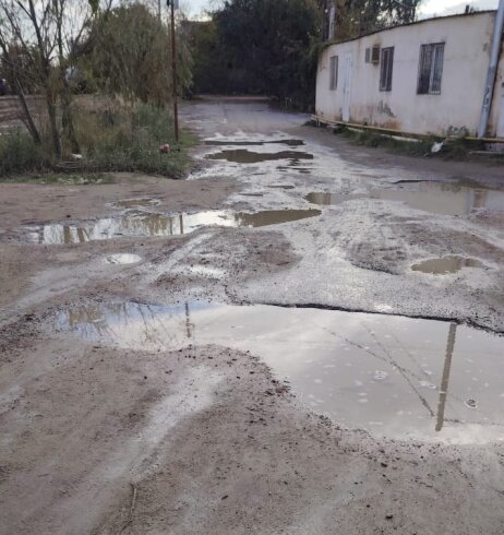 Sabunçuda sakinlərin öz hesablarına təmir etdikləri yolu SOCAR bərbad hala saldı - ETİRAZ / FOTOLAR