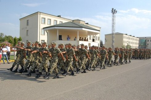 Bu şəxslər də hərbi xidmətdən azad edilsin