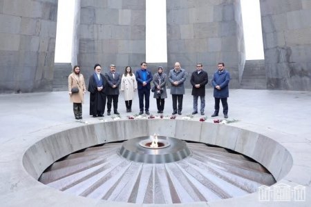 Tiflisin ƏNƏNƏVİ ŞƏRƏFSİZLİYİ, YOXSA?.. - Çörəyimizin duzu var... duzu gərək bunların xirtdəyinə tökək...