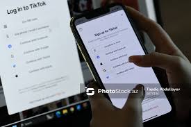 ABŞ-də "TikTok" tətbiqi "App Store" və "Google Play"ə qayıtdı