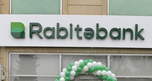 “Rabitə bank”-ın müştərisinin hesabındakı pul ondan xəbərsiz Türkiyədə otelə necə köçürülüb?