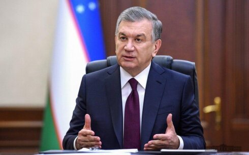 Mirziyoyev Qazaxıstan və Azərbaycanla “yaşıl enerji” sazişini təsdiqlədi