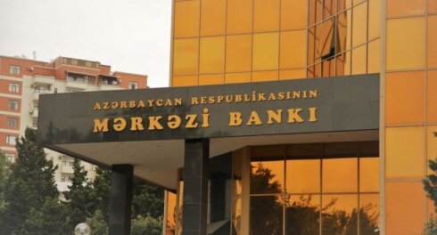 Banklarımız 4 milyard manata yaxın faiz yığıb