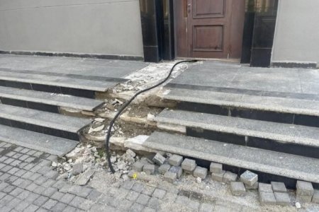Məmurlar büdcə pullarını belə dağıdır -