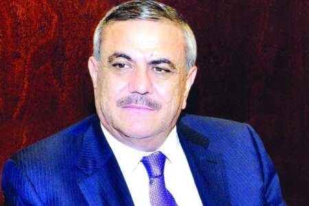 Deputat İmamverdi İsmayılov spikerin 'gözünə girir', yoxsa fitrəti 'zaydır'? - BU NƏDİ BELƏ?