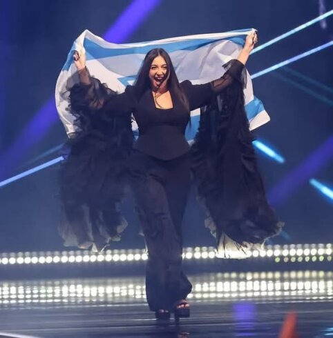 Bu İsraili təmsil edən Azərbaycanlı qızı Eurovizionda 2-ci oldu -