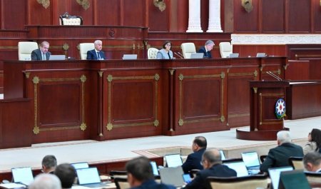 ﻿ 85 deputat müraciət etdi: növbədənkənar sessiya çağırıldı - NƏ BAŞ VERİR?